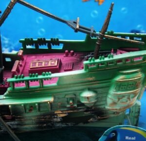 American Seahorse Pneumatic Fish Tank Decoration Aquarium Scenery Package Aerobic Toys Deep Sea Rotten Ship Sunk - Image 5